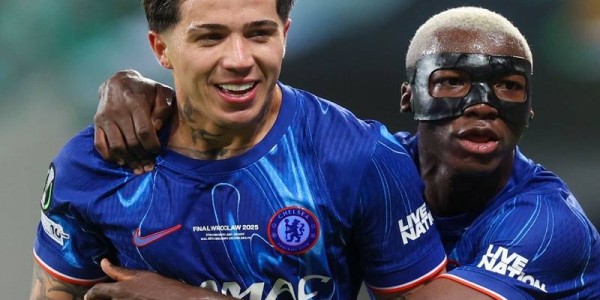 切尔西打造典礼三中场，恩佐史上第一人，有望取代阿森纳